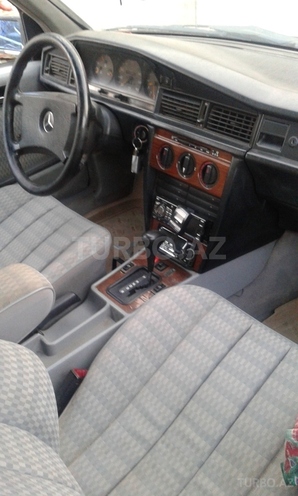 Mercedes 190 1991, 165,000 km - 2.0 l - Bakı