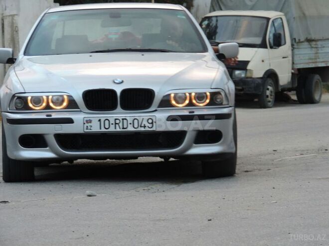BMW 540 2001, 303,349 km - 4.4 l - Bakı