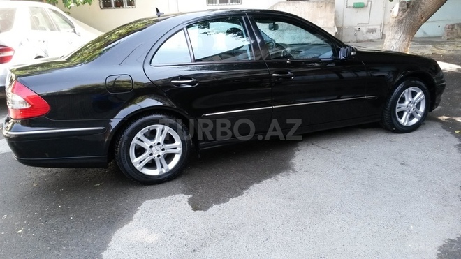 Mercedes E 220 2007, 145,000 km - 2.2 l - Bakı
