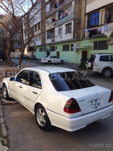 Mercedes C 240 1998, 242,880 km - 2.4 l - Bakı