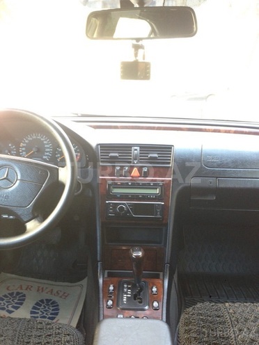 Mercedes C 240 1998, 242,880 km - 2.4 l - Bakı