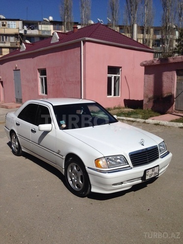 Mercedes C 240 1998, 242,880 km - 2.4 l - Bakı