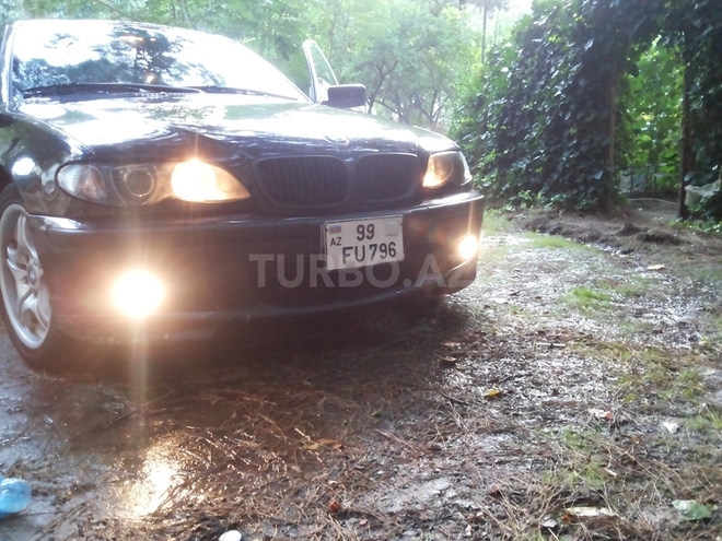 BMW 318 2004, 137,000 km - 0.2 l - Bakı