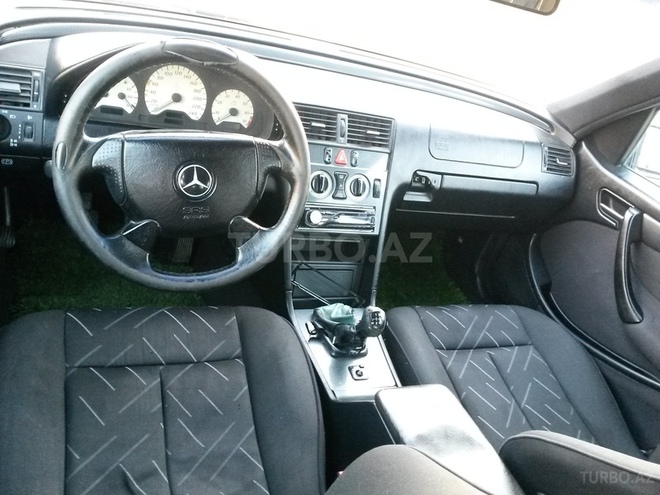 Mercedes C 180 1997, 268,000 km - 1.8 л - Bakı