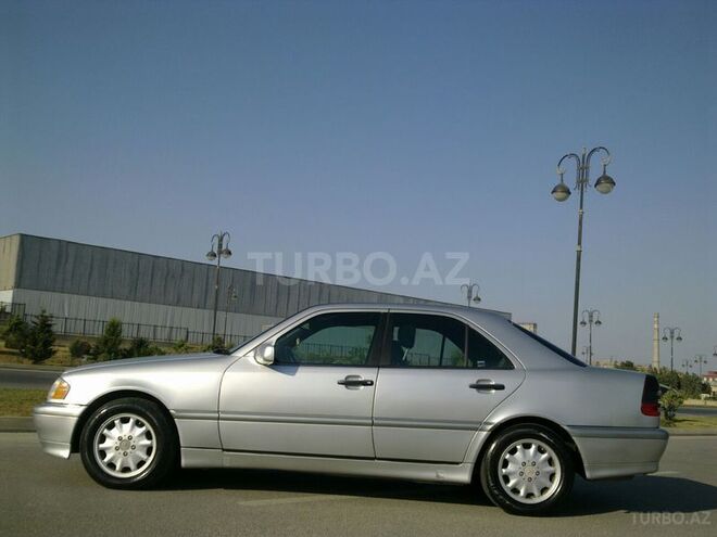 Mercedes C 230 1998, 185,000 km - 2.3 л - Bakı