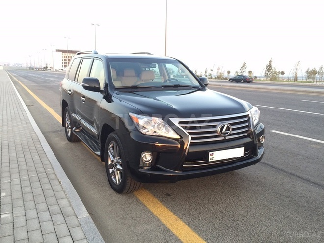 Lexus LX 570 2014, 6,760 km - 5.7 л - Bakı