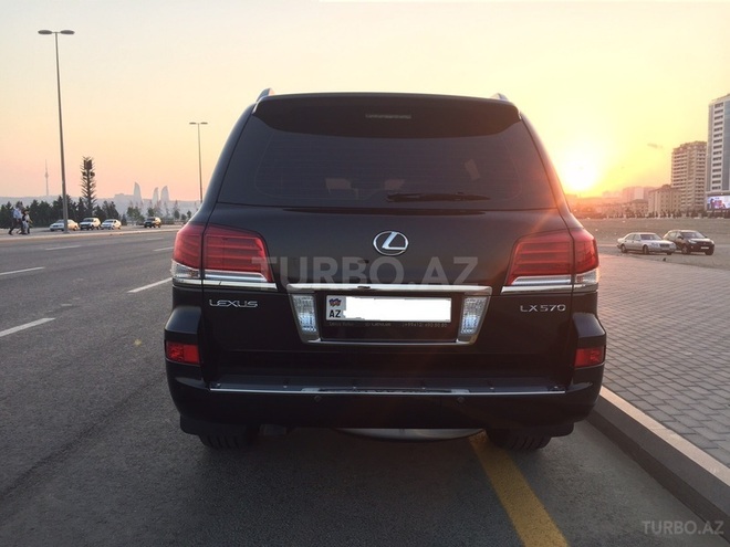 Lexus LX 570 2014, 6,760 km - 5.7 л - Bakı