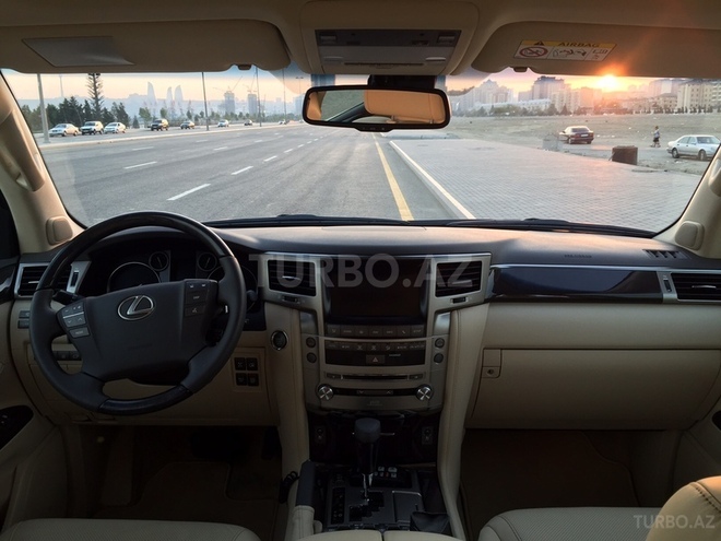 Lexus LX 570 2014, 6,760 km - 5.7 л - Bakı