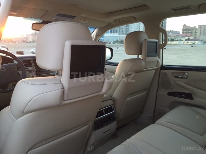Lexus LX 570 2014, 6,760 km - 5.7 л - Bakı