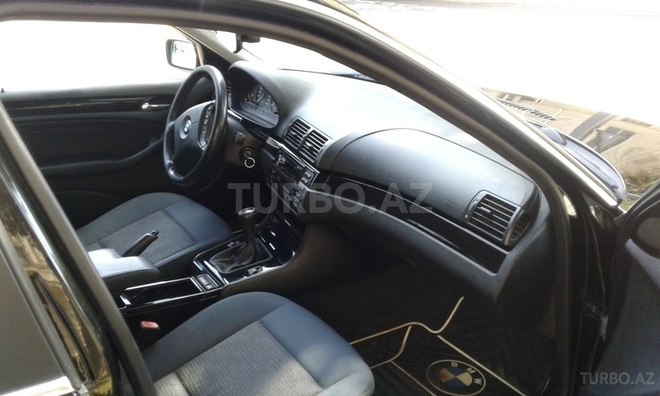 BMW 320 2002, 261,000 km - 2.2 l - Bakı