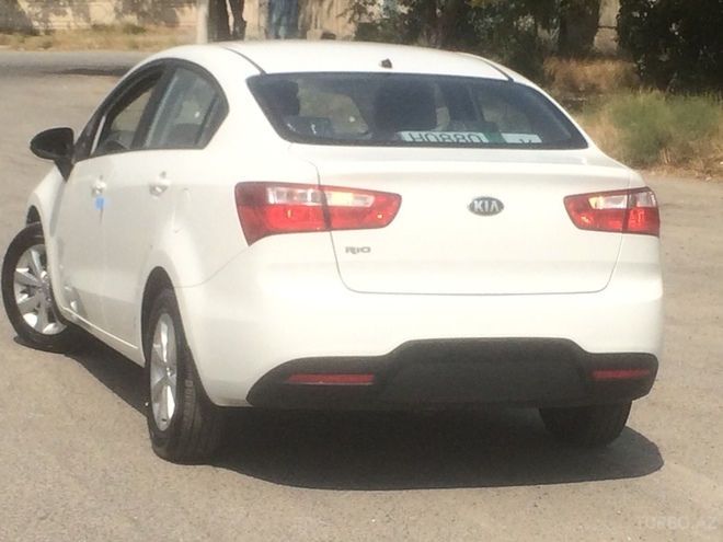 Kia Rio 2015, 0 km - 1.4 l - Bakı