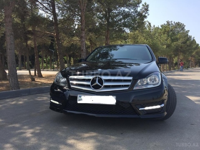 Mercedes C 300 2012, 47,000 km - 3.0 l - Bakı