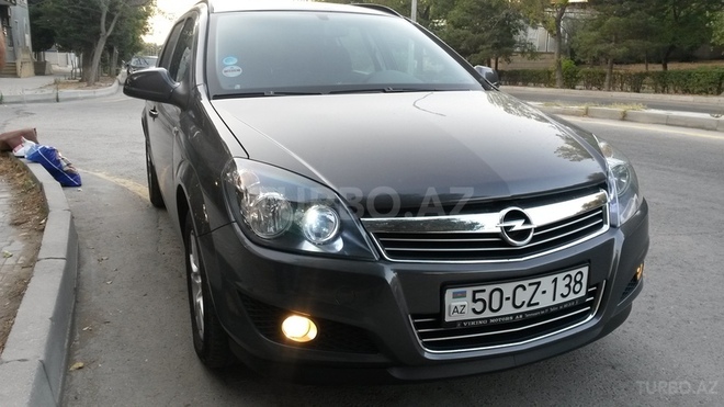 Opel Astra 2011, 90,702 km - 1.6 l - Bakı