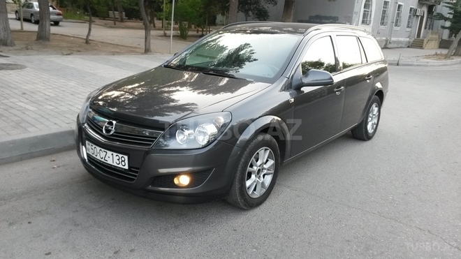 Opel Astra 2011, 90,702 km - 1.6 l - Bakı