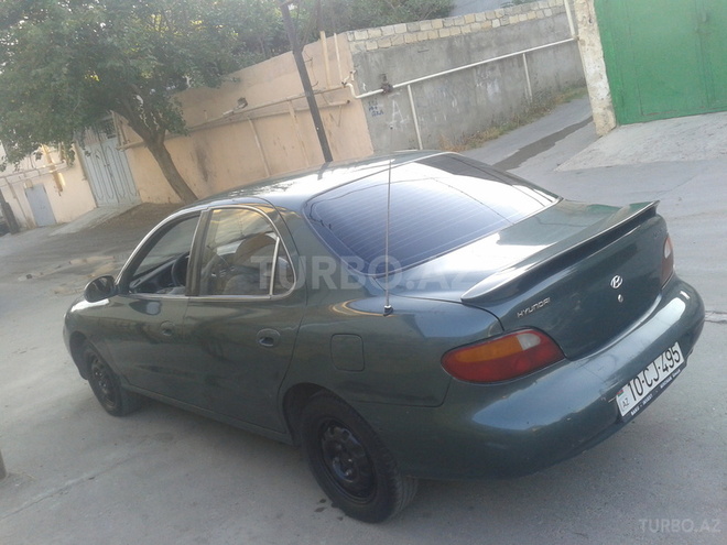 Hyundai Elantra 1995, 280,000 km - 1.6 л - Bakı