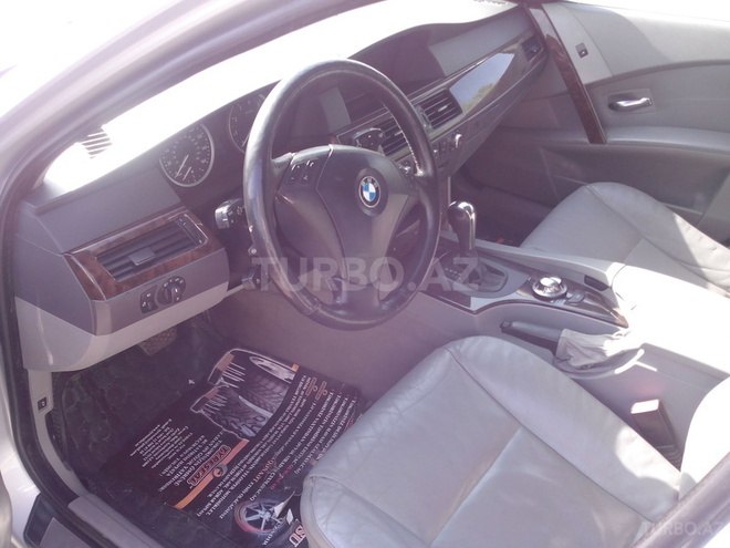 BMW 525 2005, 110,000 km - 2.5 л - Bakı