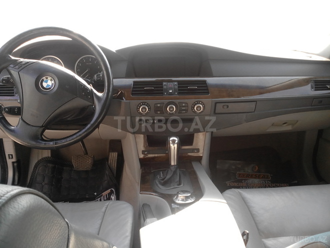 BMW 525 2005, 110,000 km - 2.5 л - Bakı