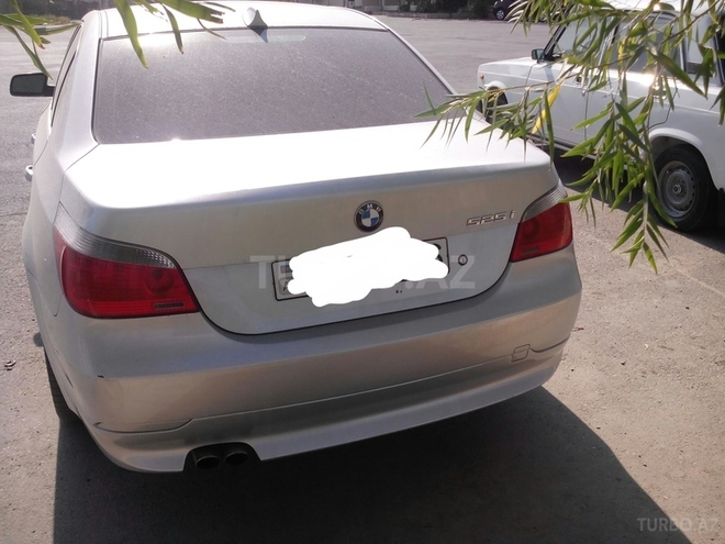 BMW 525 2005, 110,000 km - 2.5 л - Bakı