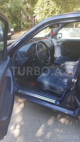 Mercedes C 240 1999, 169,000 km - 2.4 l - Bakı