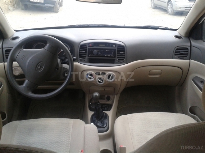 Hyundai Accent 2009, 152,000 km - 1.4 л - Bakı