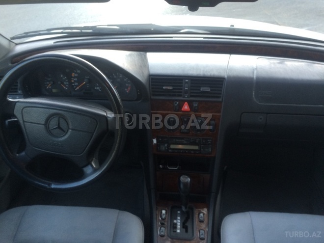 Mercedes C 200 1996, 296,300 km - 2.0 l - Bakı