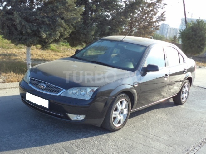 Ford Mondeo 2004, 136,000 km - 2.0 l - Bakı
