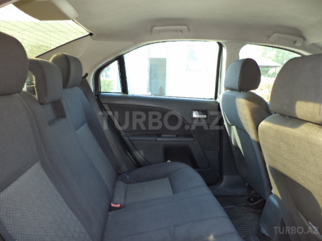 Ford Mondeo 2004, 136,000 km - 2.0 l - Bakı