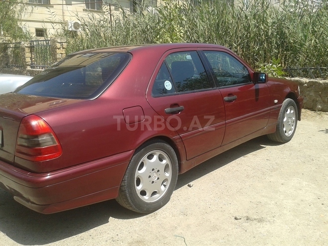Mercedes C 180 1999, 345,000 km - 1.8 l - Bakı
