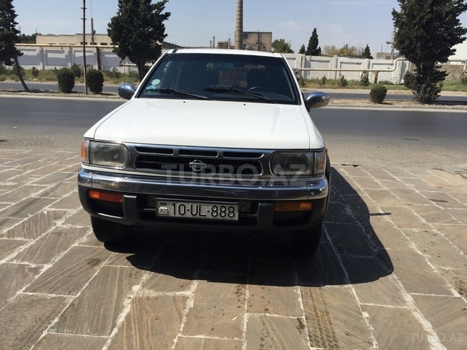 Nissan Pathfinder 2000, 285,000 km - 3.3 l - Bakı