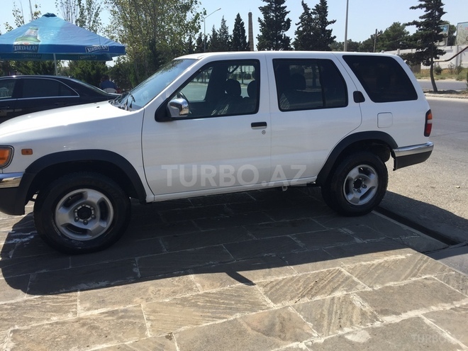 Nissan Pathfinder 2000, 285,000 km - 3.3 l - Bakı