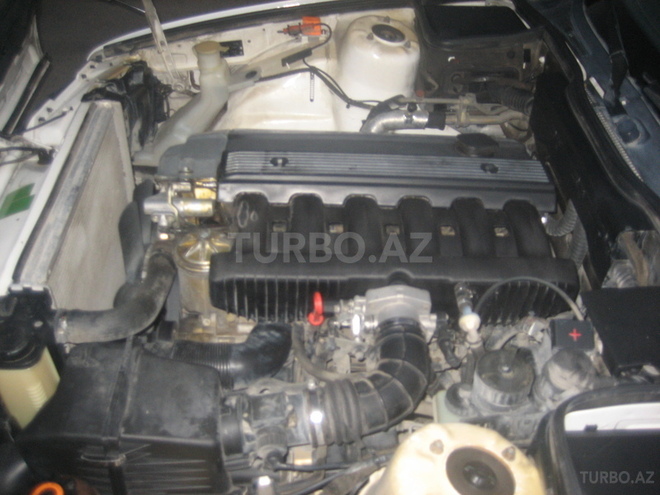 BMW 520 1992, 245,000 km - 2.0 л - Bakı