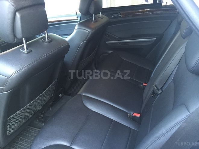 Mercedes ML 350 2010, 108,000 km - 3.5 l - Bakı