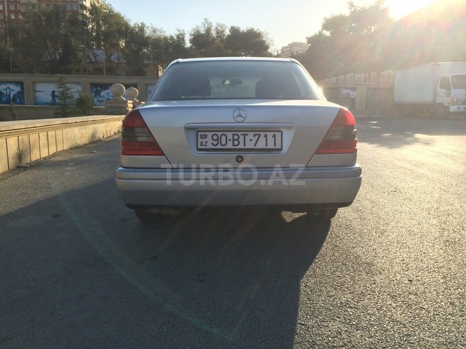 Mercedes C 200 1996, 250,000 km - 1.6 l - Bakı