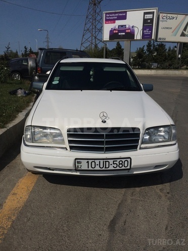 Mercedes C 180 1996, 215,000 km - 1.8 l - Bakı