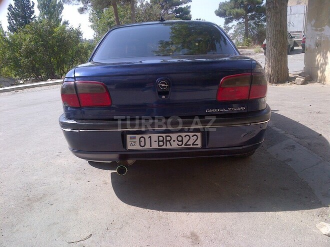 Opel Omega 1996, 250,000 km - 2.5 l - Bakı