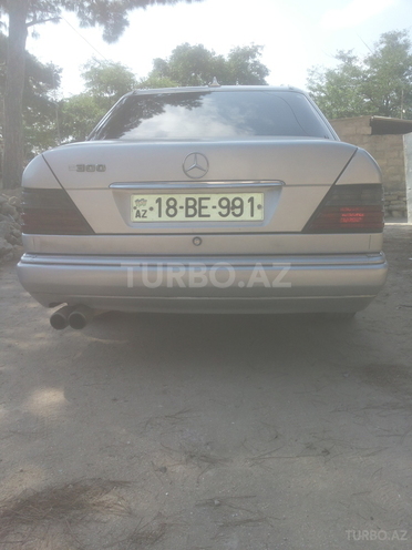 Mercedes E 300 1994, 555,555,552 km - 2.9 l - Bakı
