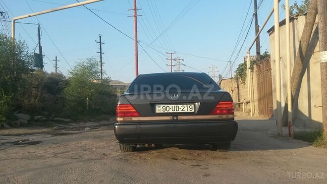 Mercedes C 320 1992, 200,000 km - 3.2 л - Bakı