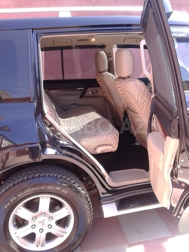 Mitsubishi Pajero 2009, 67,500 km - 3.0 l - Bakı