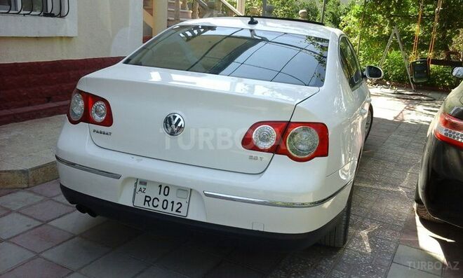 Volkswagen Passat 2007, 129,140 km - 2.0 l - Bakı