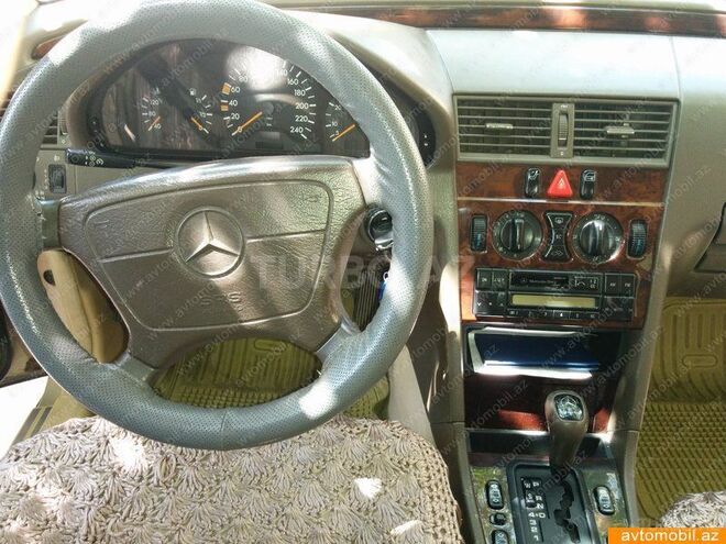 Mercedes C 200 1997, 296,000 km - 2.0 l - Bakı