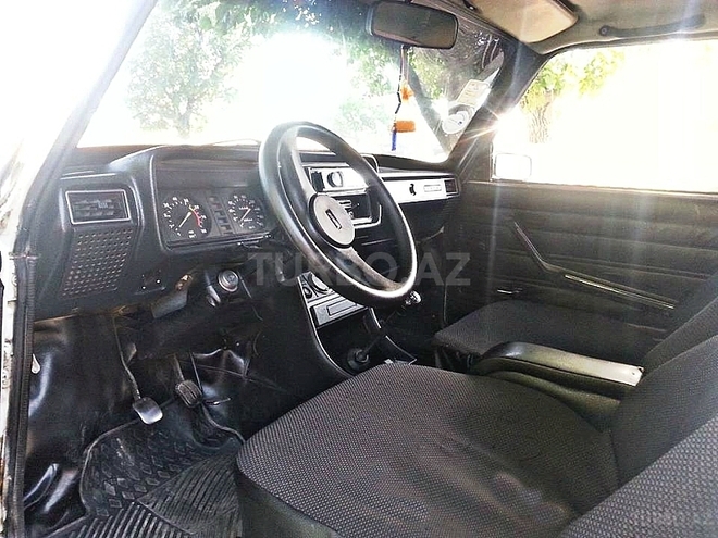 LADA (VAZ) 2107 1992, 220,000 km - 1.6 l - Bakı