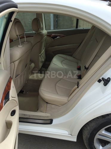 Mercedes E 240 2005, 99,750 km - 2.6 л - Bakı
