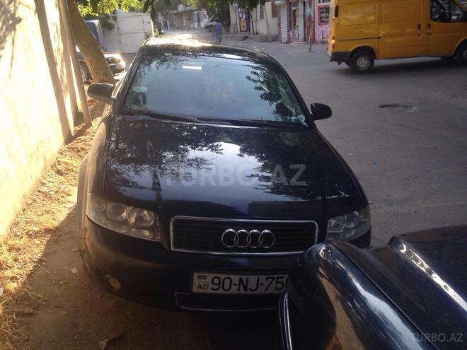 Audi A4 2001, 218,472 km - 1.9 l - Bakı