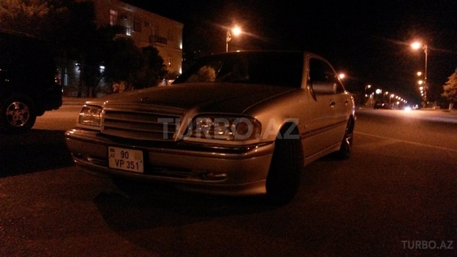 Mercedes C 240 1999, 148,971 km - 2.4 л - Bakı