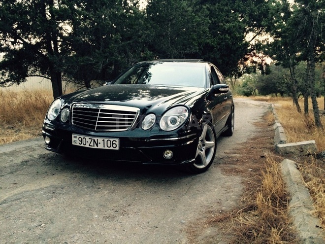 Mercedes E 320 2002, 128,354 km - 3.2 l - Bakı