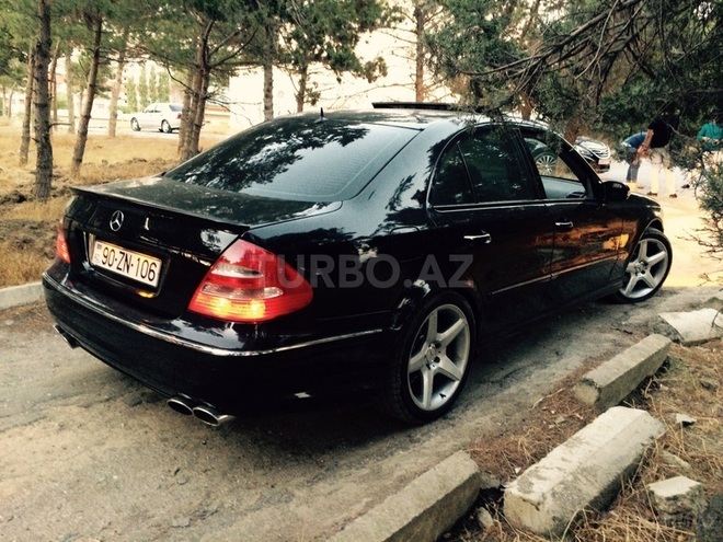 Mercedes E 320 2002, 128,354 km - 3.2 l - Bakı