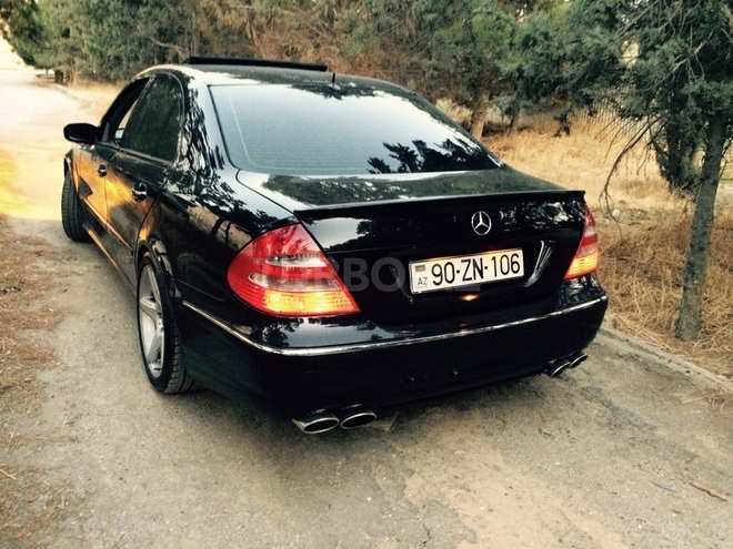 Mercedes E 320 2002, 128,354 km - 3.2 l - Bakı