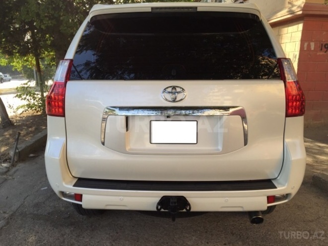 Toyota Prado 2010, 133,000 km - 2.7 л - Bakı