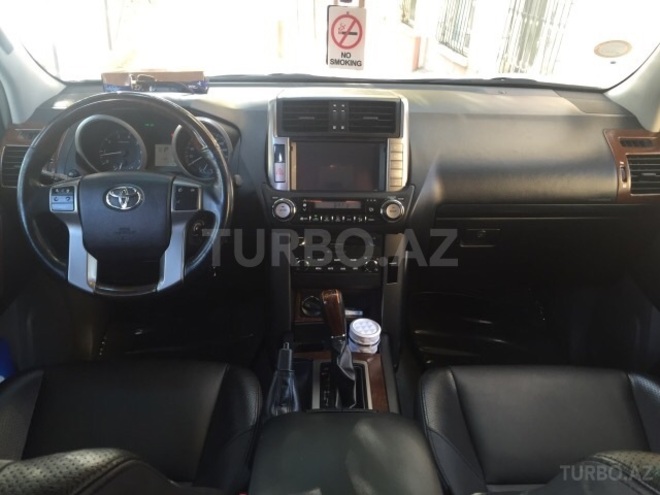 Toyota Prado 2010, 133,000 km - 2.7 л - Bakı