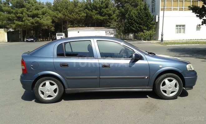 Opel Astra 1998, 226,000 km - 1.6 л - Bakı